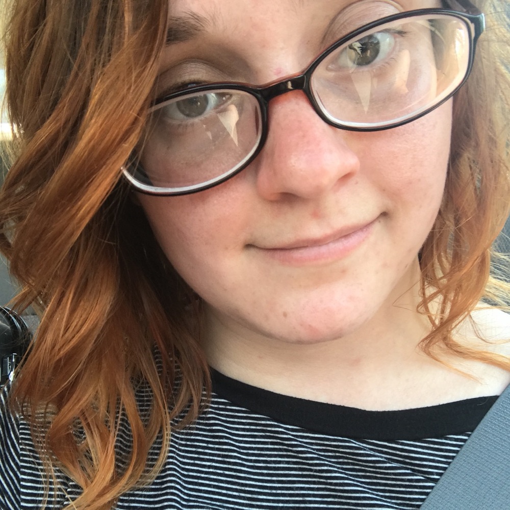 Meet your Posher, Lauren